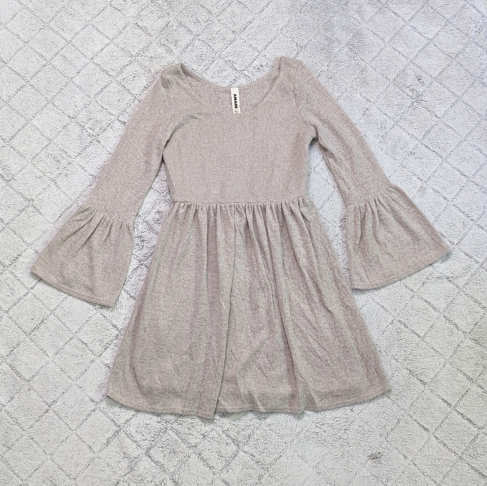 Amadi A Line Sweater Dress Women's Medium Tan Bell Sleeve Knee Length